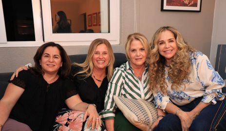  Claudia Ávila, Anita González, Lynette Pizzuto y Gabriela Serment.