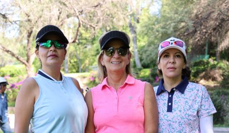 Kikis Fernández, Ivette Coulón y Liliana Fernández.