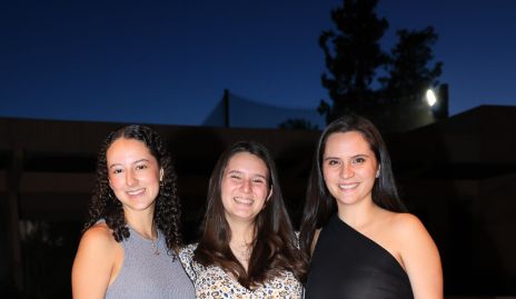  Paola de Alba, Carola Quintanar y Sofía Quintanar.
