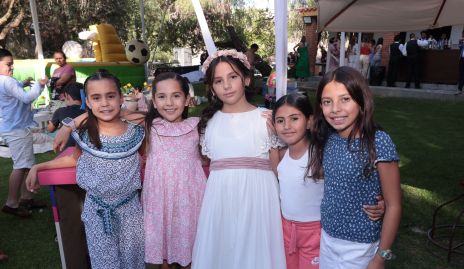  María Pía Almazán, Isa Garza, Eugenia Garduño, Bárbara Rojo y Luciana Lozano.