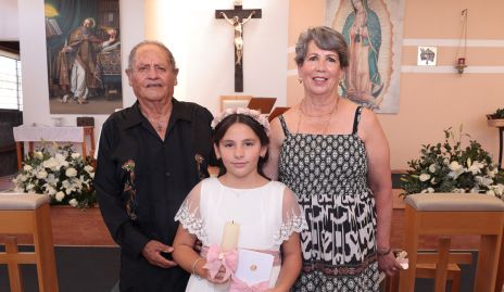  Pedro Garduño, Susana Saavedra y Eugenia Garduño.