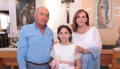  Arturo González, Lucy Villanueva y Eugenia Garduño.