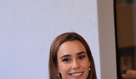  Mari Del Valle.