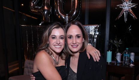  Gloria Escobedo y Gaby Ponce.