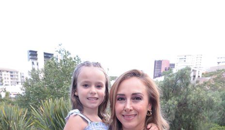  Dani Labastida y Sandra Aldrete.