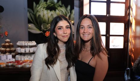  Paola Dávila e Isabela Mendizábal.