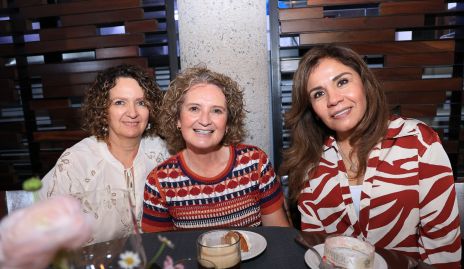  Larissa Martell, Ana Luisa Altamirano y Bety Montante.