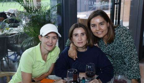  Paulina Vivanco, Lourdes Orozco y Lorena Torres.