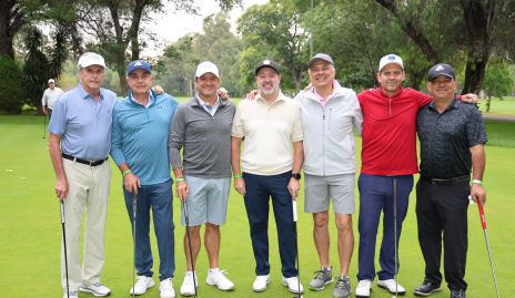  Daniel Carreras Ortega celebrando su cumpleaños con sus amigos.