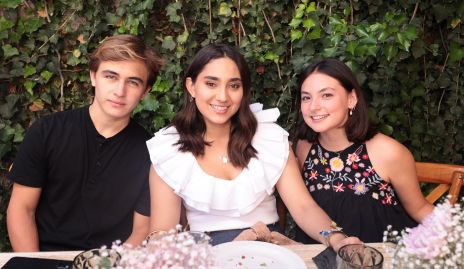  Christian Naranjo, Camila Alcalde y Ana Alvarez.