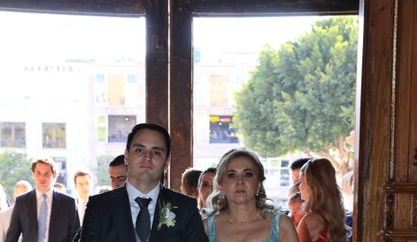  Santiago Rodríguez con su mamá Liliana Botino.