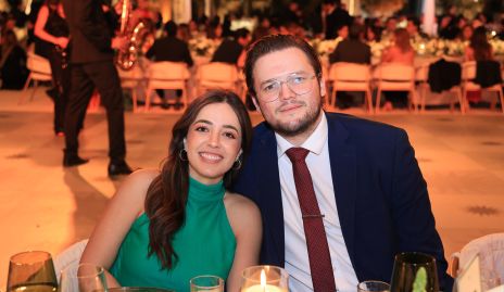  Eugenia Torres y Heladio Garza.