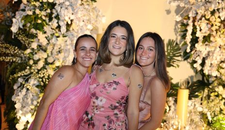  Ceci García, Ana Paula González e Isa Mendizábal.
