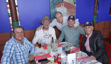 Pablo Ramírez, Pepe González, Ramón Zamanillo, Jaime Elizondo y Alberto Pérez.