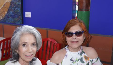  Luz Mari Elizondo y Cristi Nuñez.