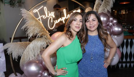  Karla Castañeda y Adriana Rodríguez.