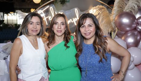  Sofía Valle, Karla Castañeda, Adriana Rodríguez.