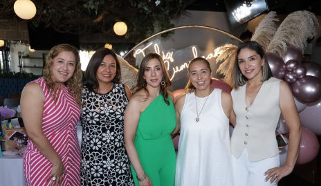  Fabiola Campos, Brenda Zavala, Mónica Estrada, Evelyn González.