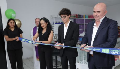  Hilda Ortiz, Pablo Martínez y Francisco Martínez Becker.
