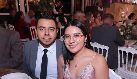  Jonathan Gonzales y Joanna Alvarez.