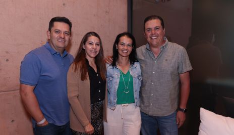 Mario Moreno, Mari González, Alejandra Mireles y Luis Hernández.