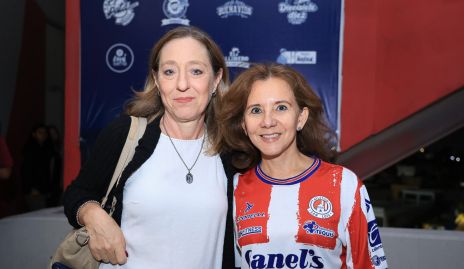  Mari Tere Meade y Sandi Hernández.