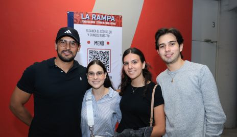 . Tirso González, Bárbara González, Dany Galán y Diego González