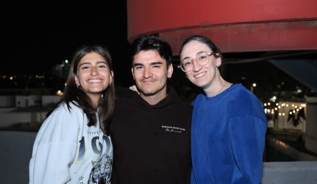  Shirel Uresti, Emeri Uresti y Arantxa.