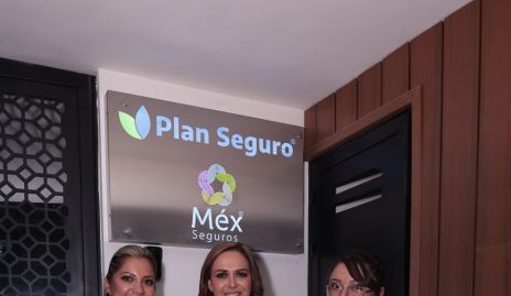  Laura Govea, Alejandra Mauricio y Yadira Ortiz.