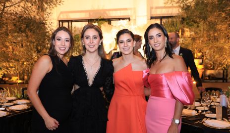  Fernanda Hernández, Valeria Villarreal, Cecilia Solano y Melissa Andrés.