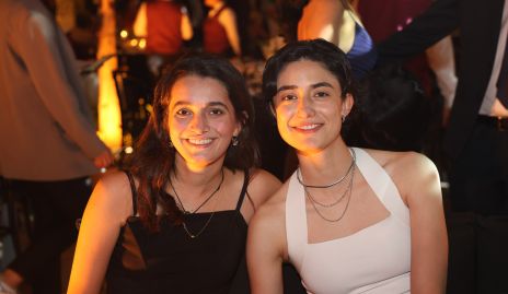  Huguette Torres y Montserrat Sánchez.