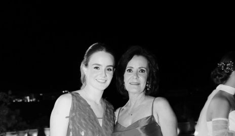  Begoña Carrillo y Gabriela Valverde.