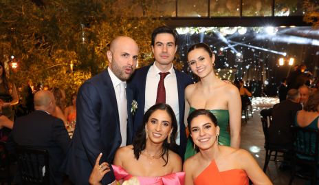 Pedro Cajiga, Miguel Andrés, Susana Navia, Melissa Andrés y Cecilia Solano.