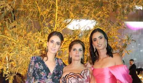  Lorena Andrés, Lorena Robles y Melissa Andrés.