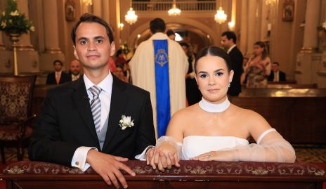  Ricardo Andrés y Regina Carrillo.
