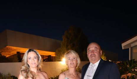  Anuschka Meade, Güera Valle y Toño Lozano.