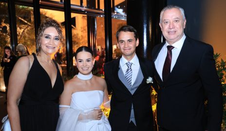 Gina García, Regina Carrillo, Ricardo Andrés y Humberto Berrones.