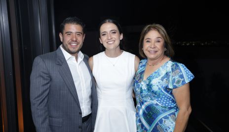  Mauricio Martínez, María José Zacarías y Patricia Martínez.