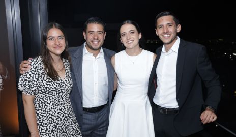  Mariana Dávila, Mauricio Martínez, María José Zacarías y Ramón Zacarías.