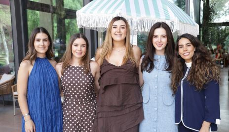  Isa Pérez, Paulina Estrada, Ana Gaby Motilla, Renata Castillo y Alejandra Martínez.