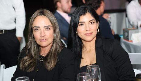  Yael García y Karen Corona.