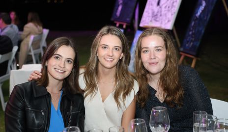  María Emilia Meade, Melissa Meade y Mari Carmen Mendizábal.