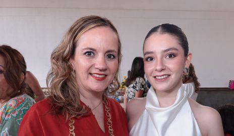  María Elena León y María Elena Martínez.