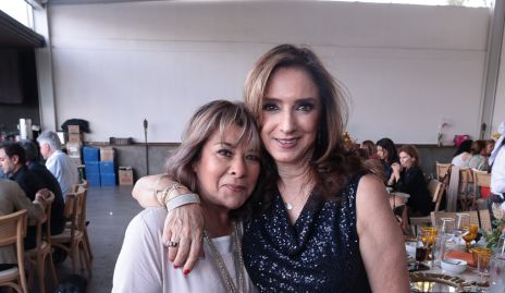  Gaby Enríquez y Martha Abud.