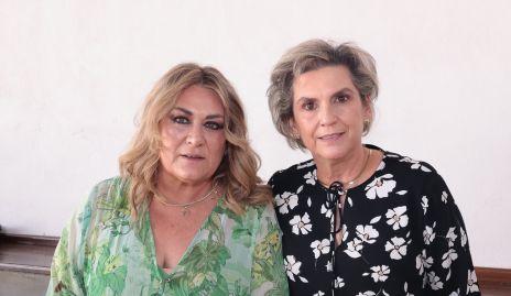  Carla Serna y Gabriela Portillo.