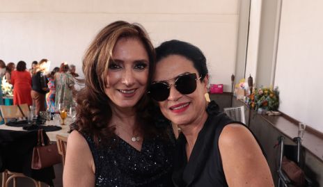  Martha Abud y Aida Rojas.