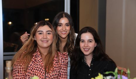  Ana Gaby Motilla, Car y Renata Castillo.