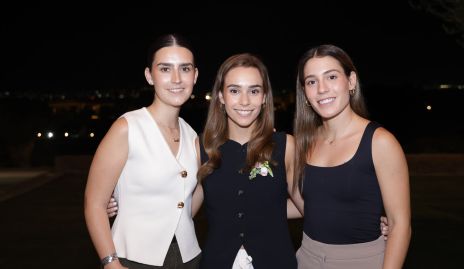  Isabel Pérez, Maricarmen del Valle y Fer del Valle.
