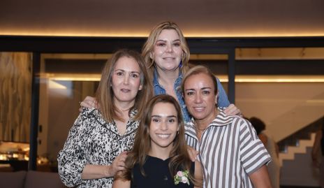  Laura del Pozo, Gaby Lozano, Maricarmen del Valle y Karina Ramos.