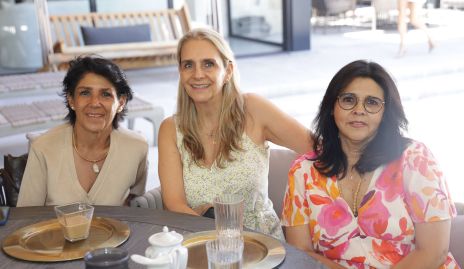  Marcela Castillo, Diana Barba y Paty Valadés.
